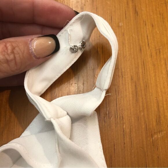 White House Black Market Pleated Ruffle Top - Picture 7 of 11